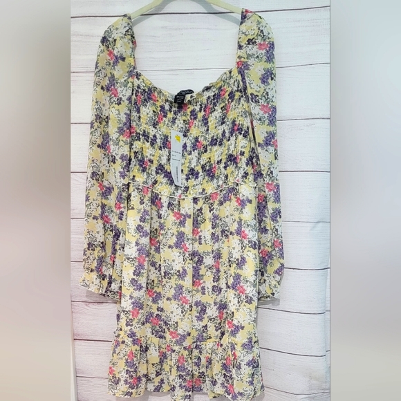 Papillon Blanc Dresses & Skirts - NWT Papillon floral boho dress size XL